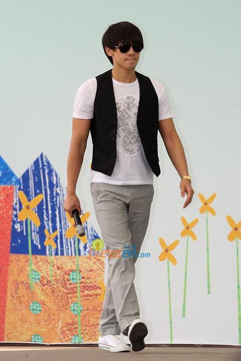 2010GreenRibbonHope20(5)