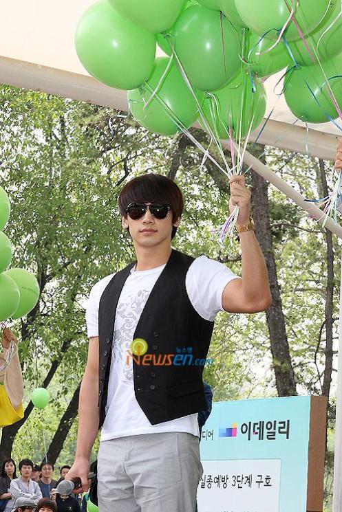 2010GreenRibbonHope7(11)