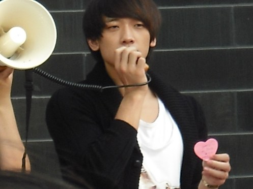 MBCIlsanDreamCenterFanmeet1275135185_201005292117437028281301_0