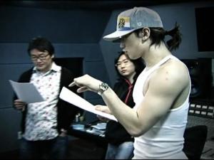 RecordingRainf2d99f9aed722a9f3fbe9d5c9028a36e