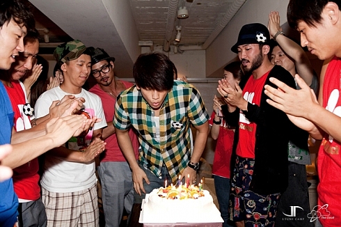 RainBirthday3f05804e3cb398d65dd8-LL