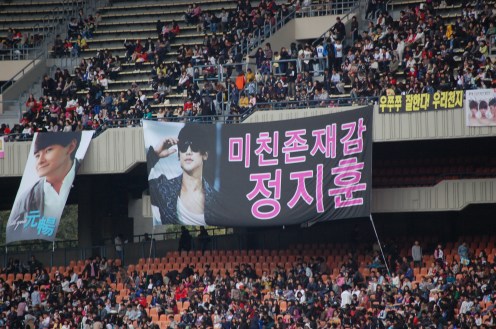 1287844646_201010232338151292757101_0