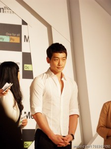 SAMSUNG DIGITAL CAMERA