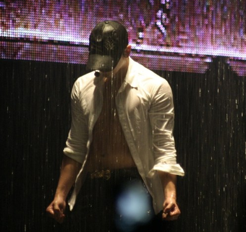 RainBESTJejuConcertH_SarahDelroyJejuWeekly