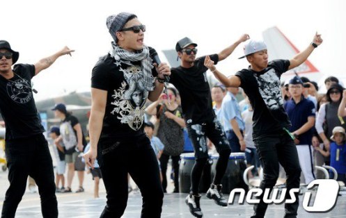 539118_3181037264238_987517629_n