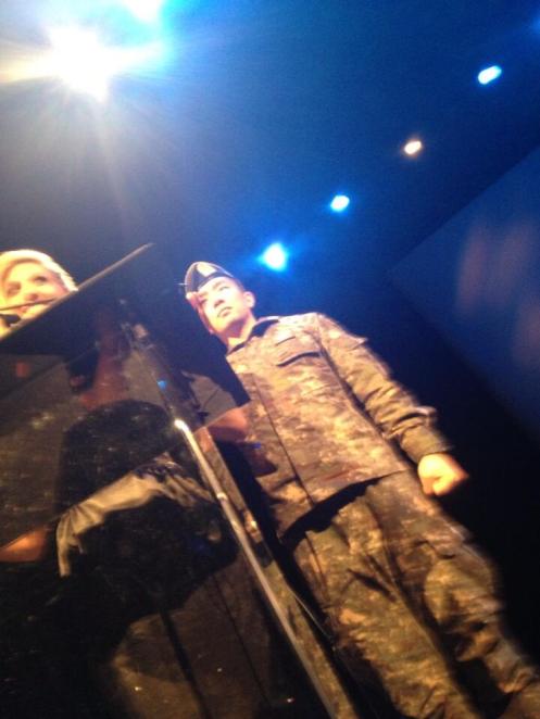 BJyayVBCEAEST7I_Michele