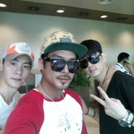 4335452_0qzLQEP7yHeovcRiRDlxafP-1rpJTYfQ5qnKlo74CGw