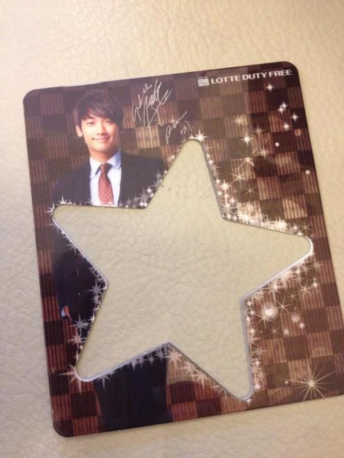 BOjSsdvCQAA9X-S.jpg large