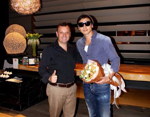 BSkpLZVCcAEBIpM.jpg large