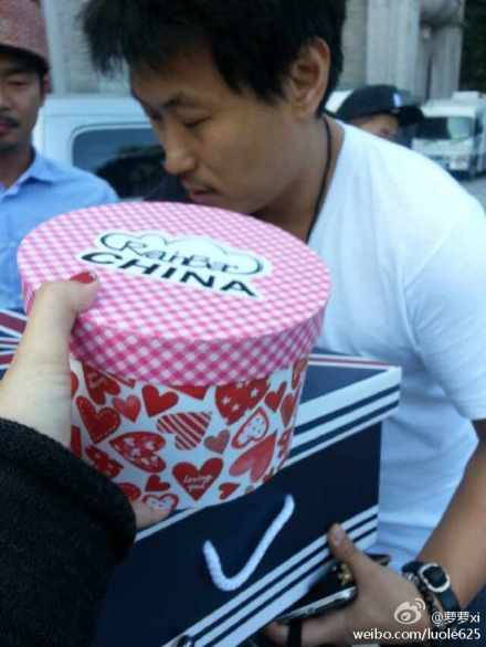 1391987_611796175525997_1725113277_n