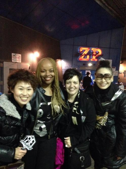 1453511_10202744340913508_1365860645_n