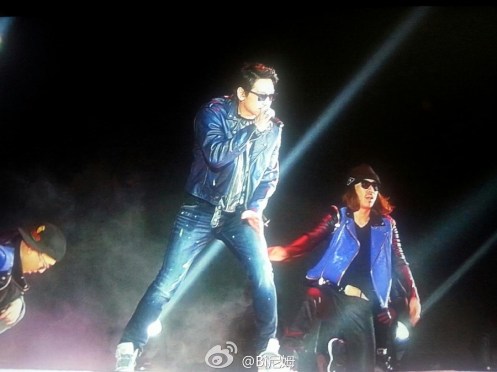 6d402ac58c7ccf2e4f68631d81e0780d