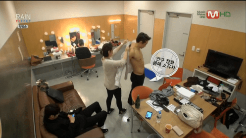 Cap courtesy of mayu_peach_love @Twitter.