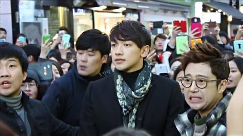 1622886_712319418801968_2103094671_n