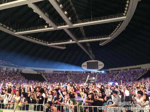 a82b6cbbjw1egpsdcy713j20np0hs404