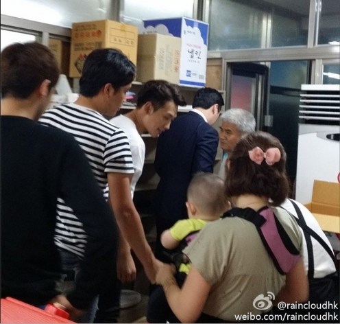 6bad7fb3gw1eh6df9022zj20y20we7c8 (1)