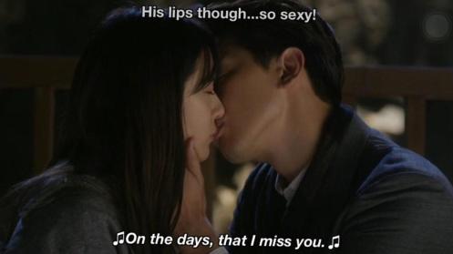 BzpOTffCYAAGg6C.jpg large