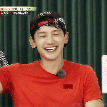 tumblr_ncmlrw9GDP1s7vpl4o4_250