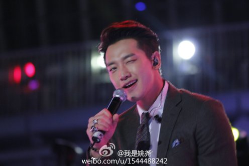 5c0f0532gw1emzy4o02cxj21kw11xgsr