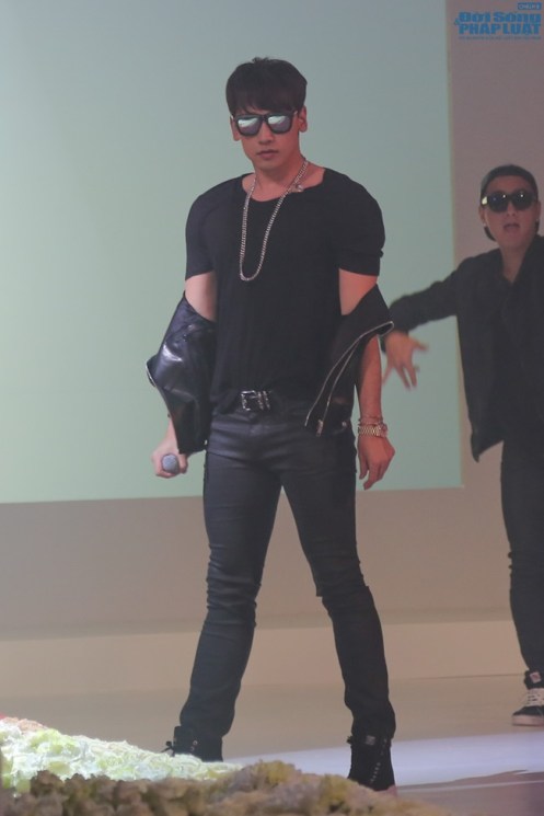 Bi Rain nhan giai bieu tuong phong cach chau A (5)