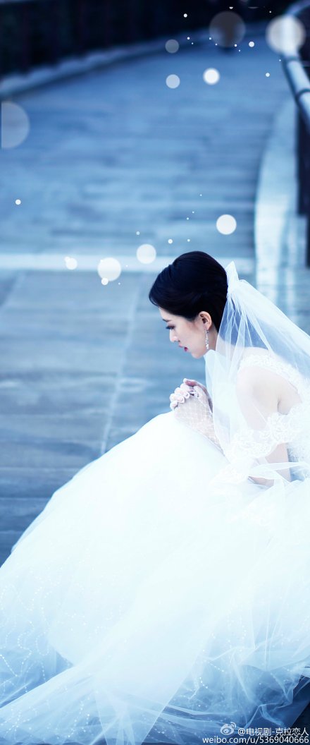 005RlWK6gw1eokx2p8zl7j31kw3sidwf