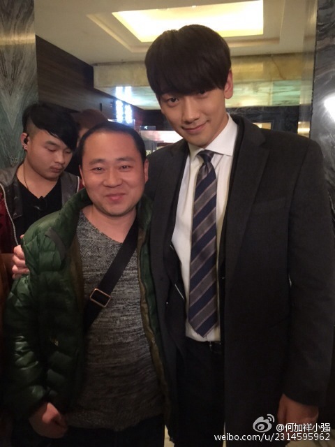 89f5ee7ajw1epo9wgl4iij20dc0hswg5