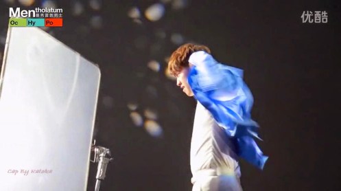 87_15-04-28 Rain Mentholatum Men CF Making.avi_snapshot_01.48_[2015.04.28_20.01.15]