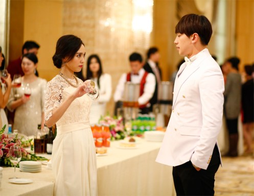 90f67652jw1etz1aawkmqj23u02yox6rscaled