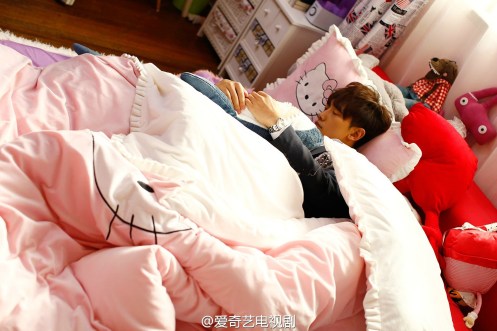 6d40f7f4jw1eunbw2r6vmj215o0rsn4d