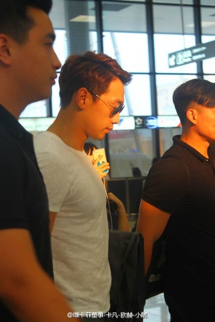 6172656cjw1evkwcjz4iaj20bv0hsjsm