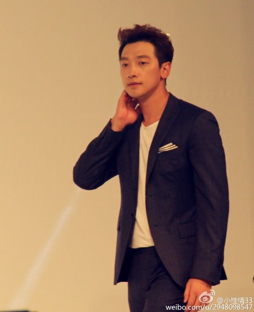 afb869f3gw1evjv7o9iynj214d1din83