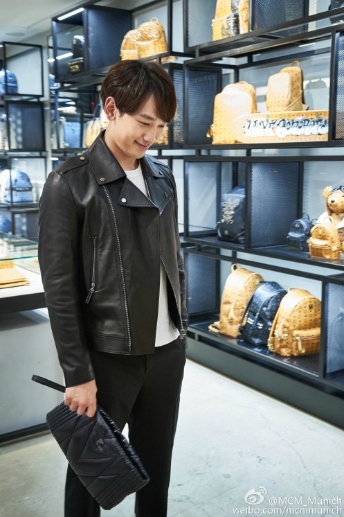 7846b13dgw1ewlg5ktqkmj210g1ir7hp