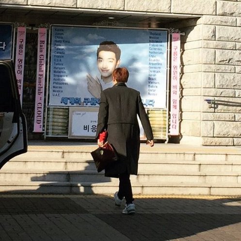 CWAwmmLW4AQ28Eu_meiacrbon