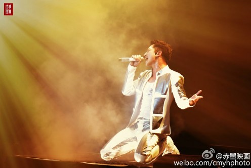 005AB0HCgw1f37mo0loulj31kw121jy9