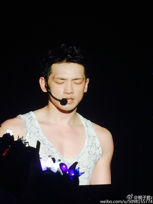 005z1lcWgw1f3749l4g81j31w02ioar1