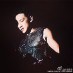 66d75adejw1f375b2b0b2j20ku0ku762