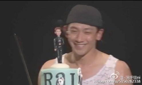 005Cy3HYgw1f4zrs89arhj30gk09y3z5