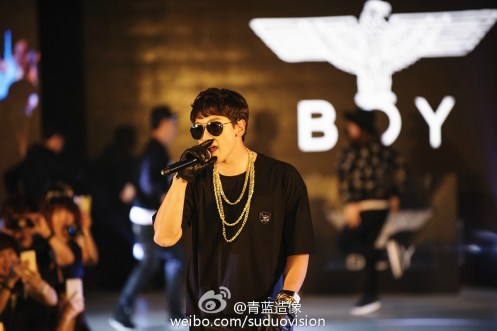 a863e7degw1f51r81seghj20xc0m9gpe