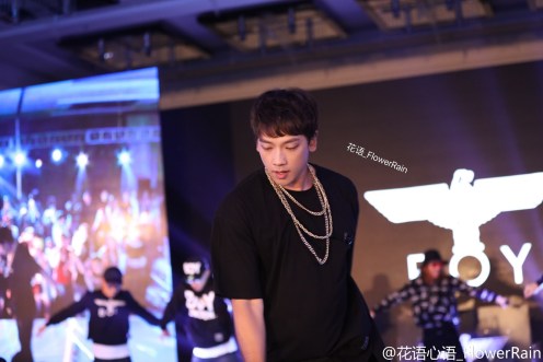 d4c864d1jw1f51q0dlodzj21w019cati