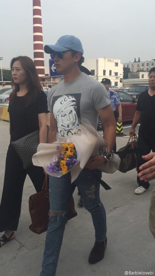 6d93ff76gw1f5deul41ydj20qo1bf0zy