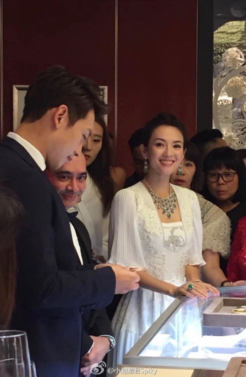 698efc30gw1f961evkonuj20lu0xdjve